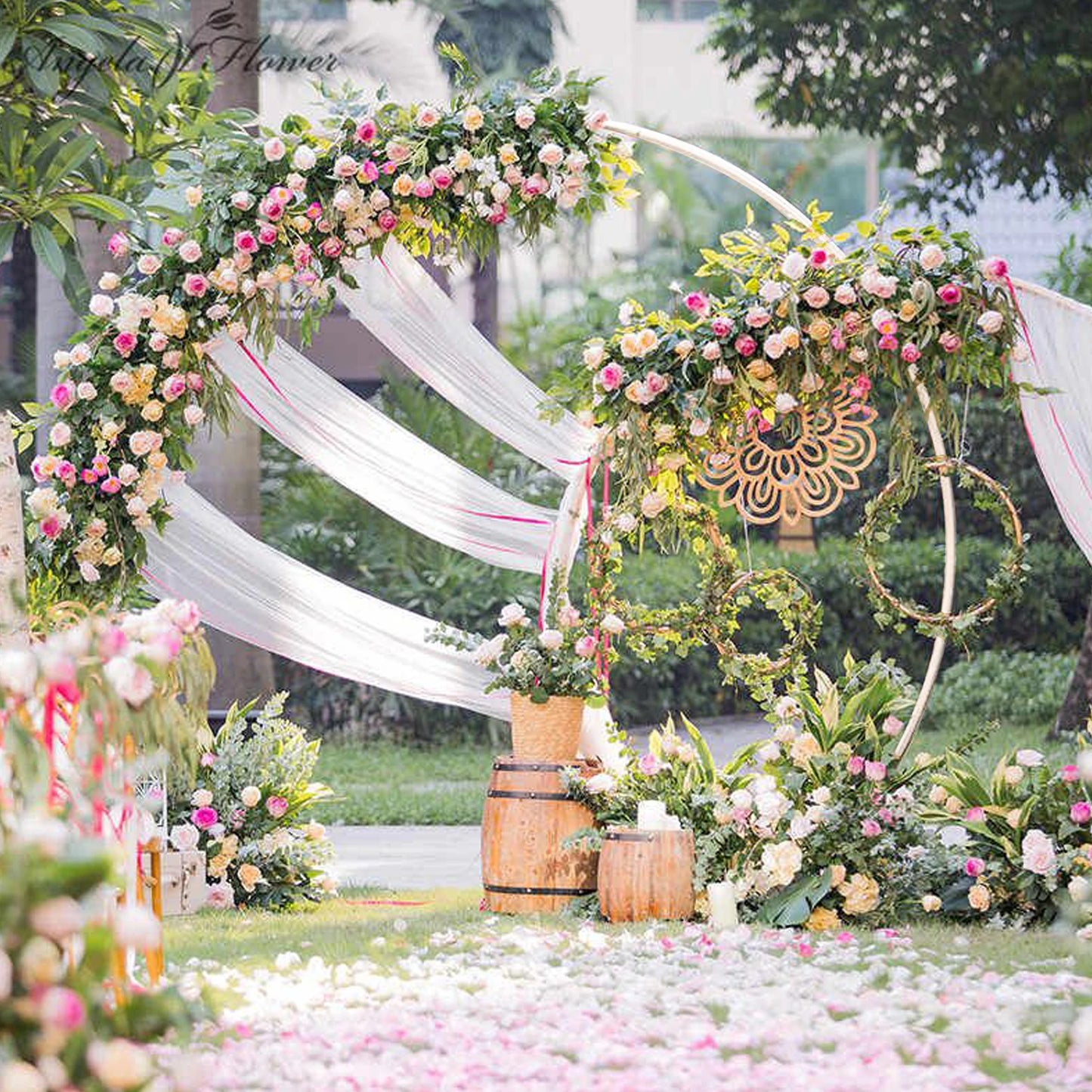 Large Metal Round Arch Stand