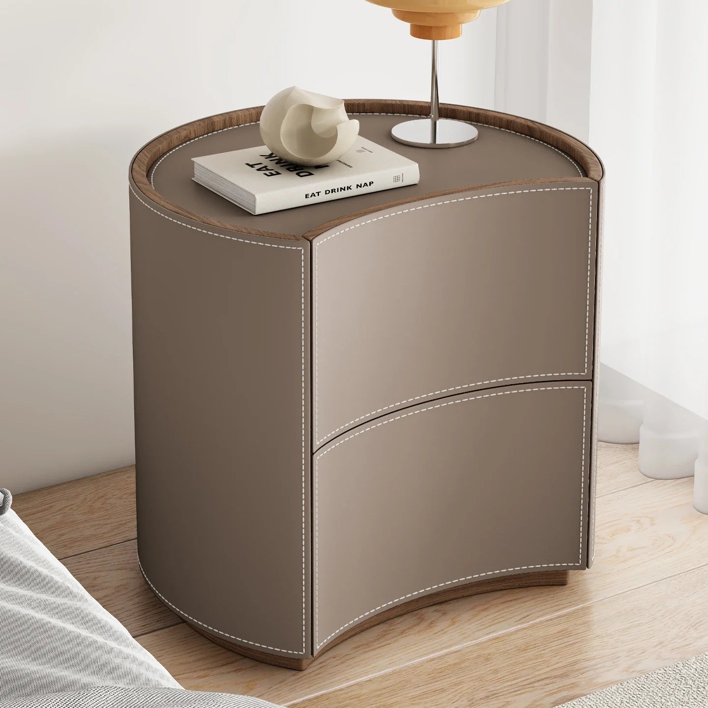 Creative Aesthetic Bedside Table Luxury Minimalist Simple Style