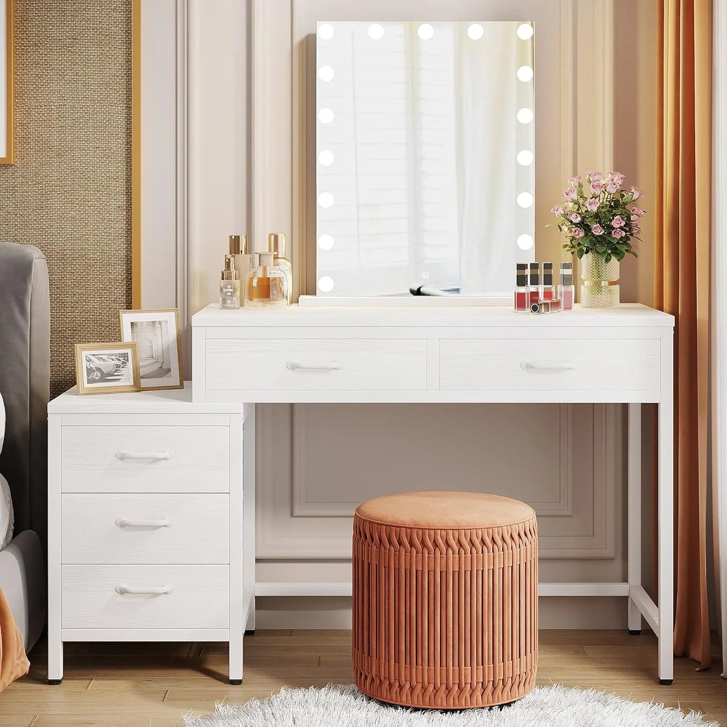 White 5‑Drawer Vanity Desk