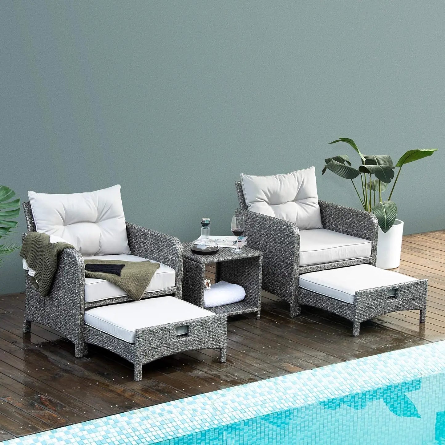 5-Piece Wicker Patio Set with Ottomans
