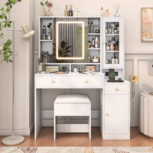Large white dressing table set with dressing chair