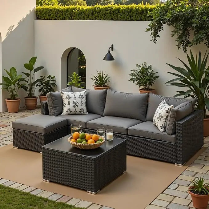 5-Piece Outdoor Wicker Sectional